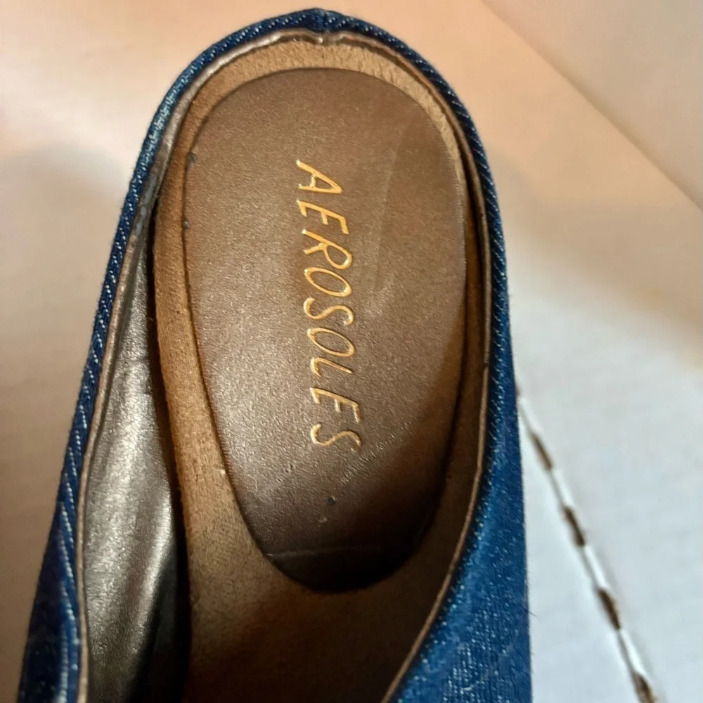 Aérosoles Denim Wedge Mules Shoes size 7.5